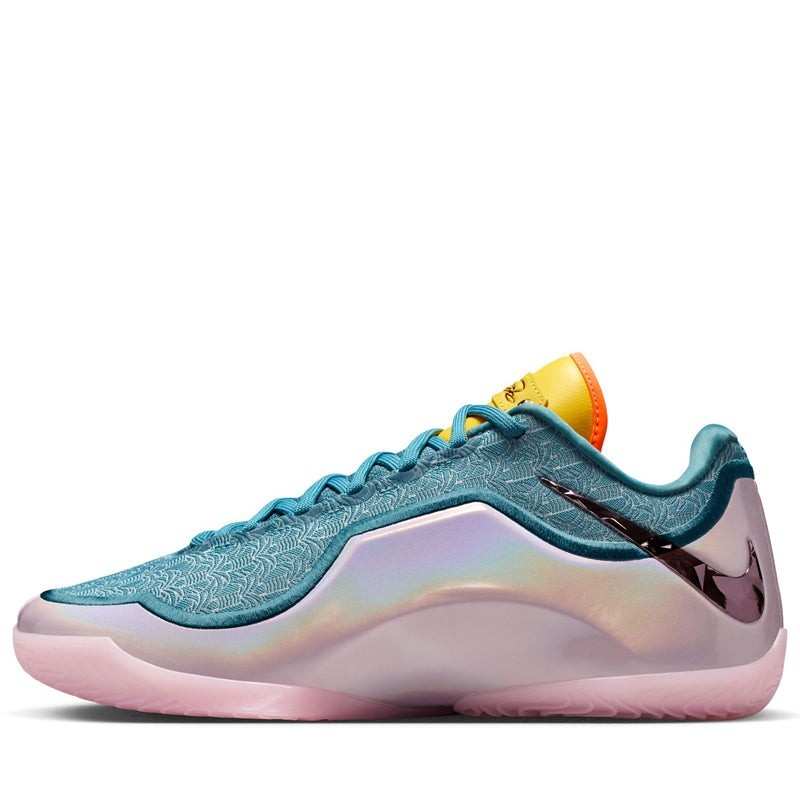 Nike LeBron 23 - Style Innovant et Classique