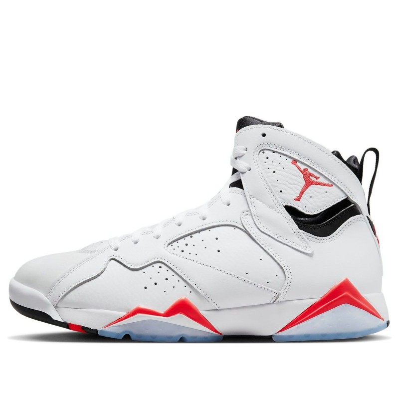 Air Jordan 7 Retro Chrom茅